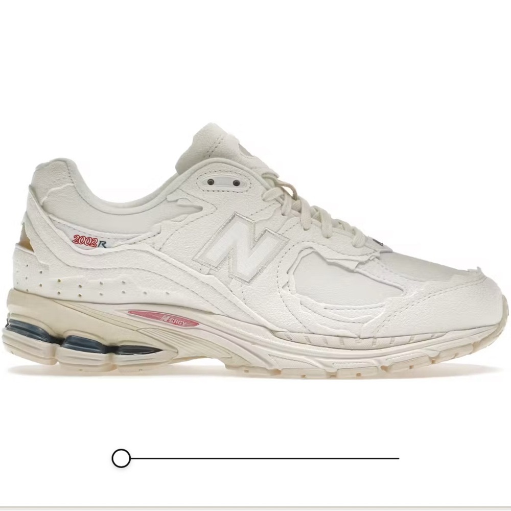 New Balance 2002R - Off White